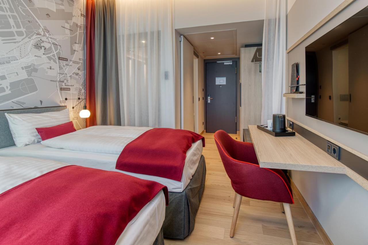 Intercityhotel Berlin Airport Ber Terminal 1 & 2 Schönefeld Extérieur photo Room interior