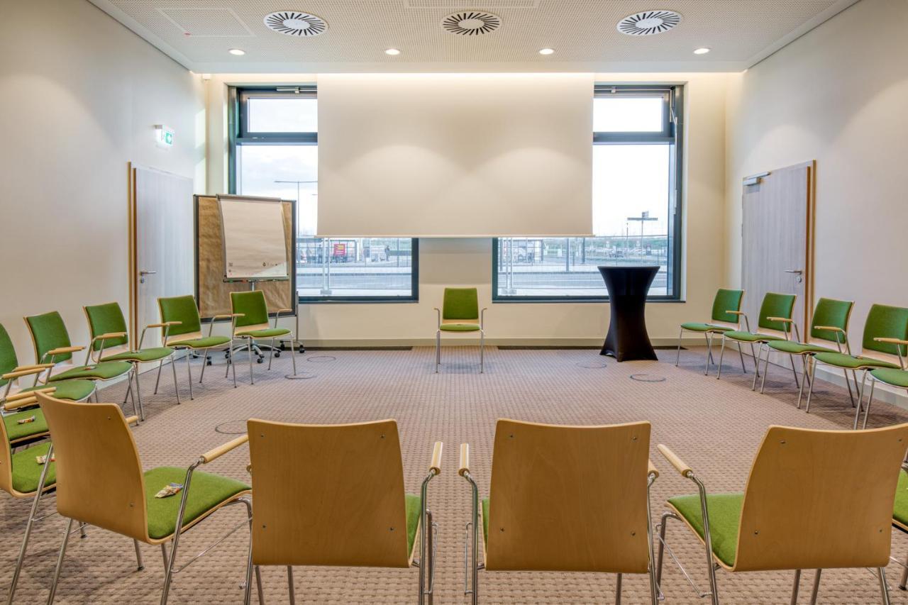 Intercityhotel Berlin Airport Ber Terminal 1 & 2 Schönefeld Extérieur photo Meeting room