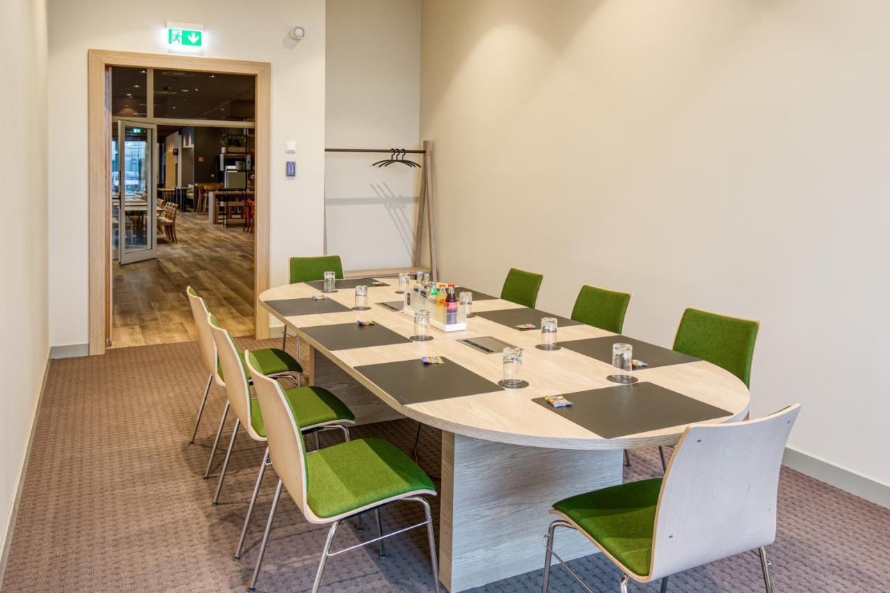 Intercityhotel Berlin Airport Ber Terminal 1 & 2 Schönefeld Extérieur photo Meeting room